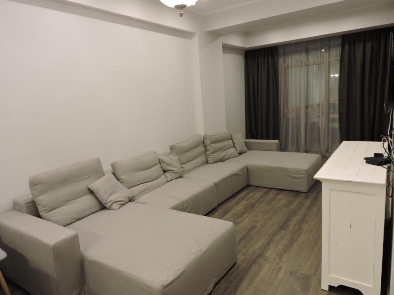 Apartament Luka Batumi Eksteriør billede
